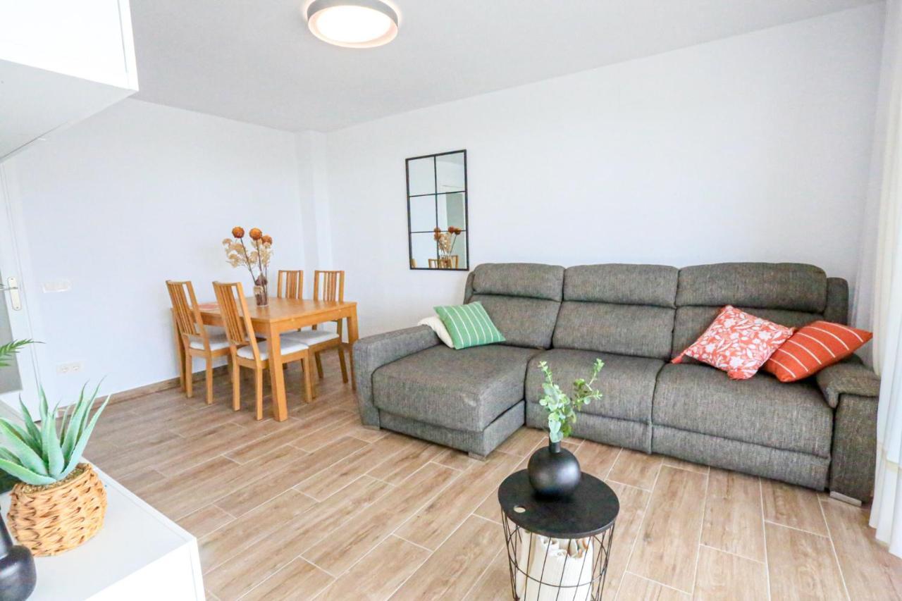 Rosa Dels Vents Only Families Apartment Кембрилс Екстериор снимка